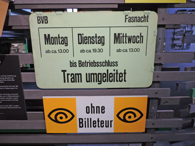 Spezielle Schilder